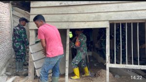 Solidaritas TNI dan Rakyat, Pemulihan Rumah Pascabanjir di Aceh Timur Terus Berlanjut